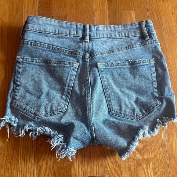 Zara Jean Shorts - Picture 3 of 6